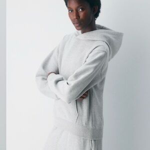Aritzia Cozy Sweatfleece Perfect Hoodie Heather Chrome Grey Size L